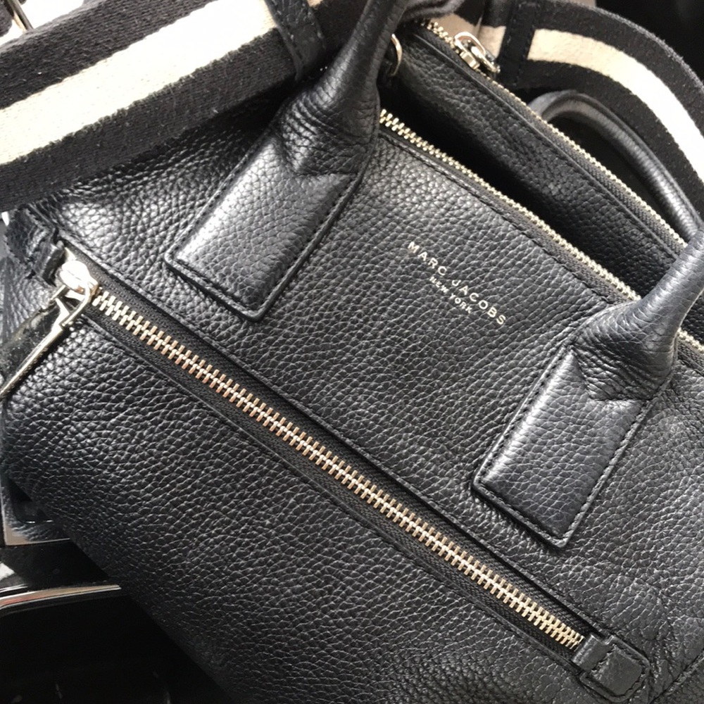 Previously loved Marc Jacobs Gotham handbag